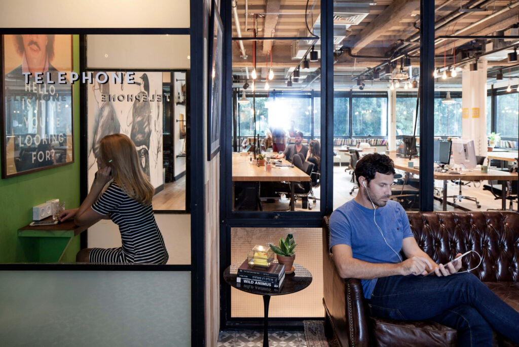4 Ways to Make Any Office Space More Impressive