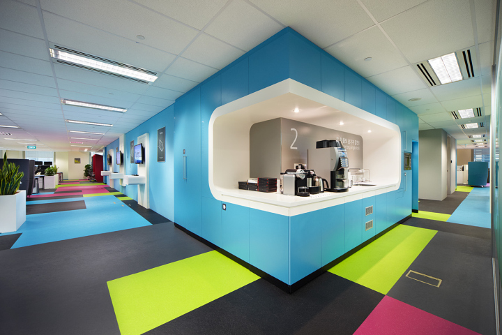 SkyScanner-headquarters-by-DPC-Singapore-07