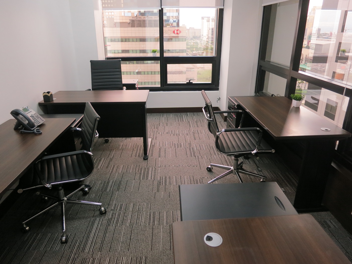 vOffice Philippines - Fort Legend Tower - Office Suite - 4 pax