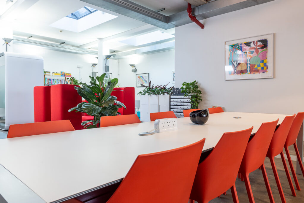 How Companies Stay Connected Throughout Office Relocations