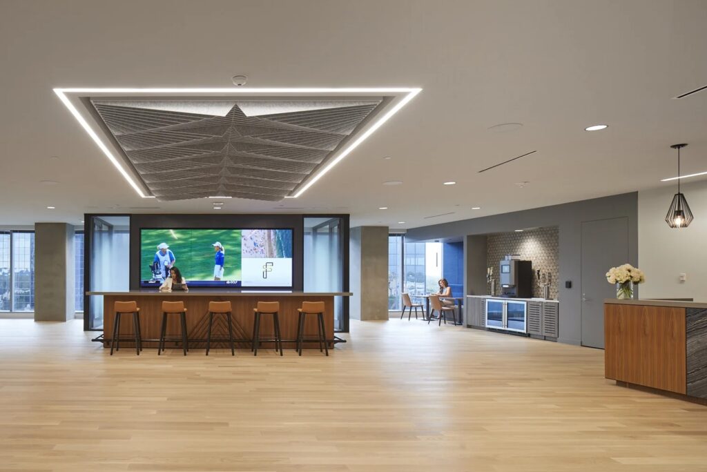 Heading to the FIFA World Cup Finals? Discover Flexible Workspaces in the USA