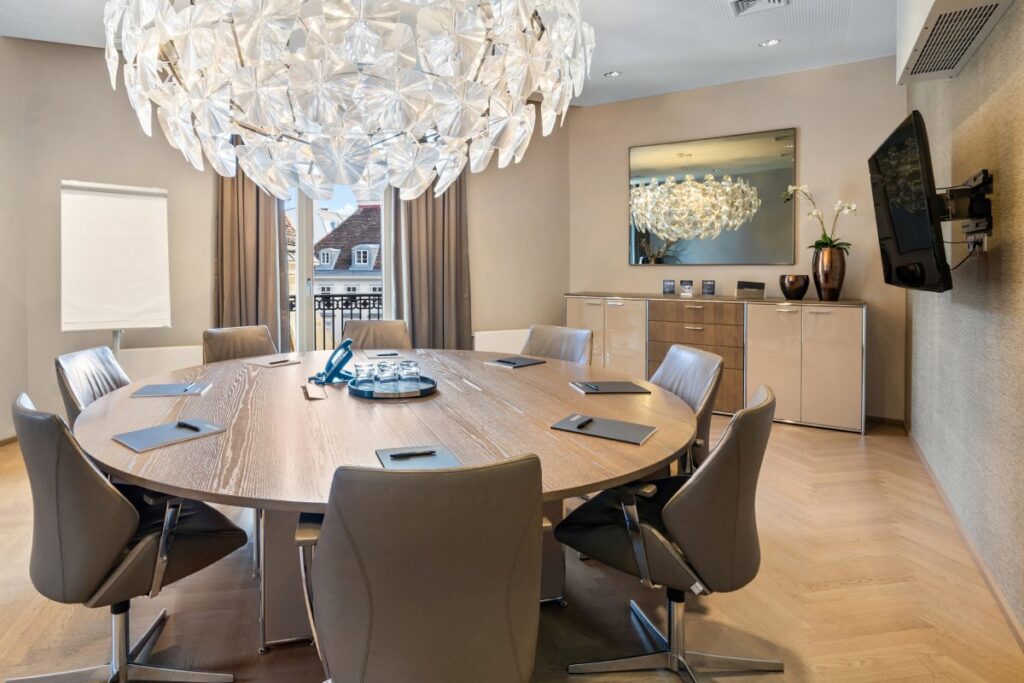 Executive meeting room at an eOffice partner centre in Vienna